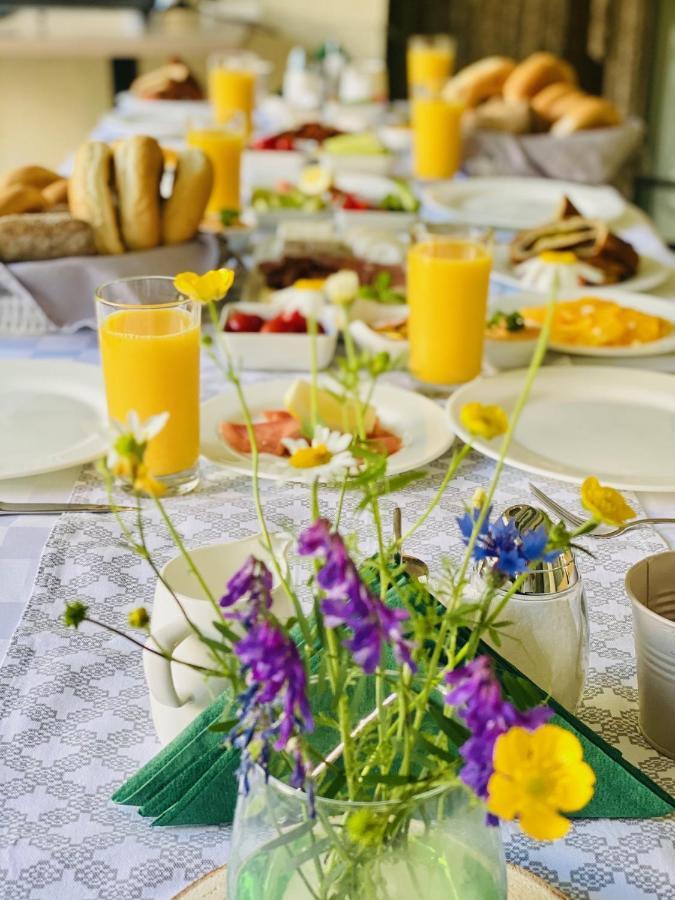 Villa Oliva Boutique Rooms Zamárdi Екстериор снимка