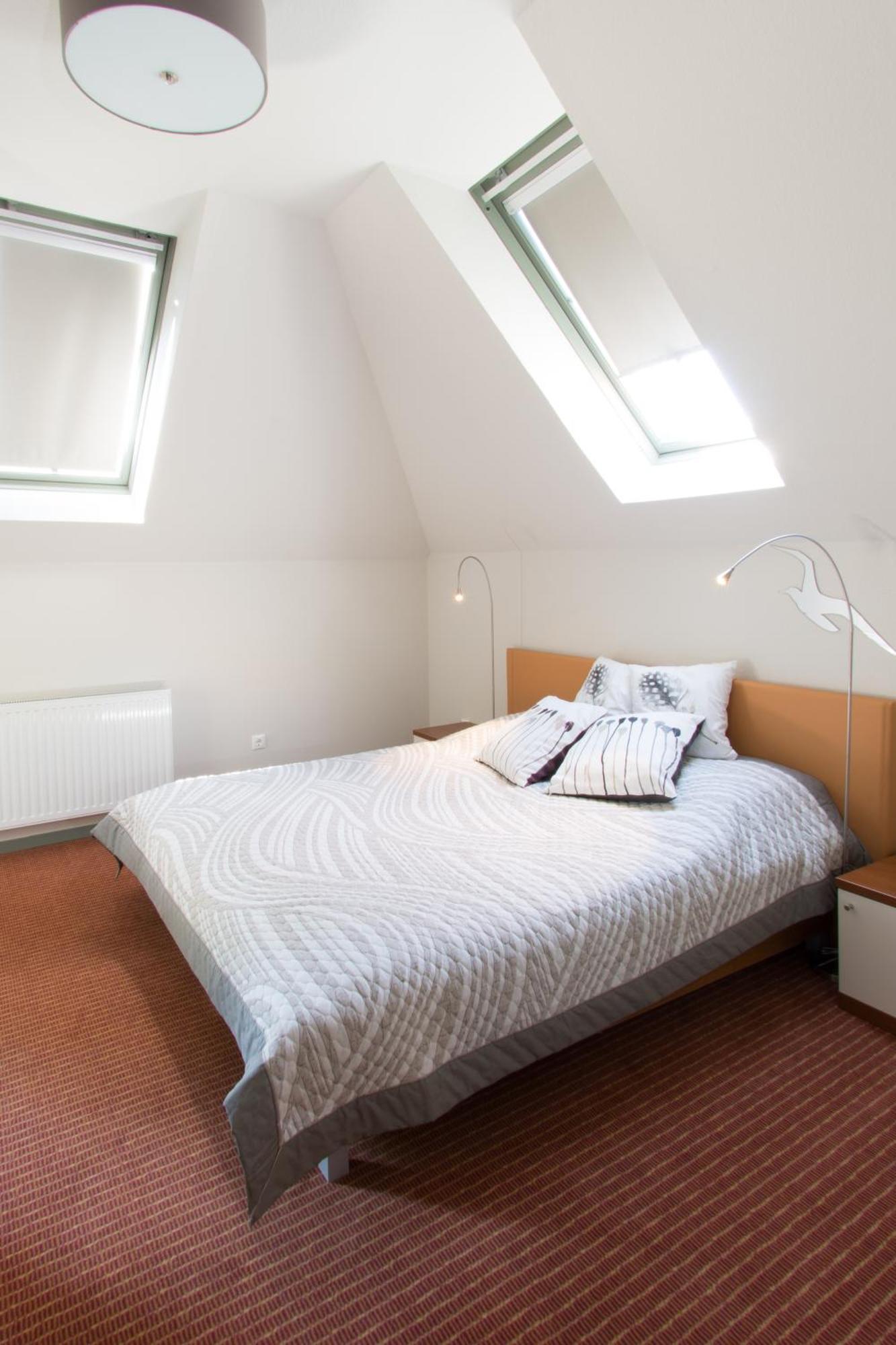 Villa Oliva Boutique Rooms Zamárdi Екстериор снимка