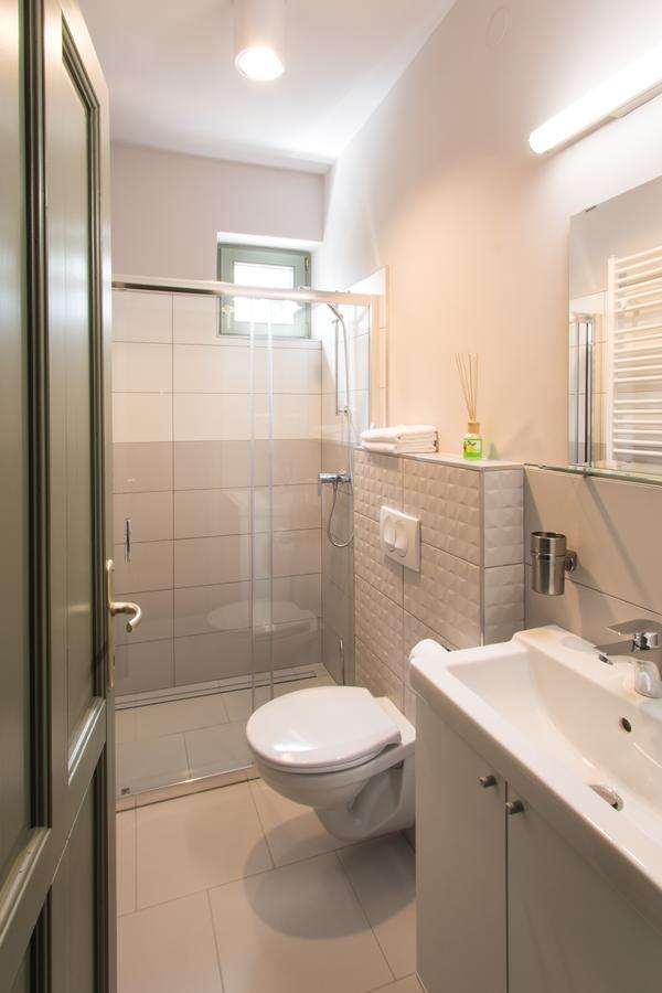 Villa Oliva Boutique Rooms Zamárdi Екстериор снимка