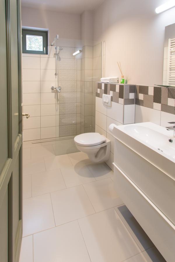 Villa Oliva Boutique Rooms Zamárdi Екстериор снимка